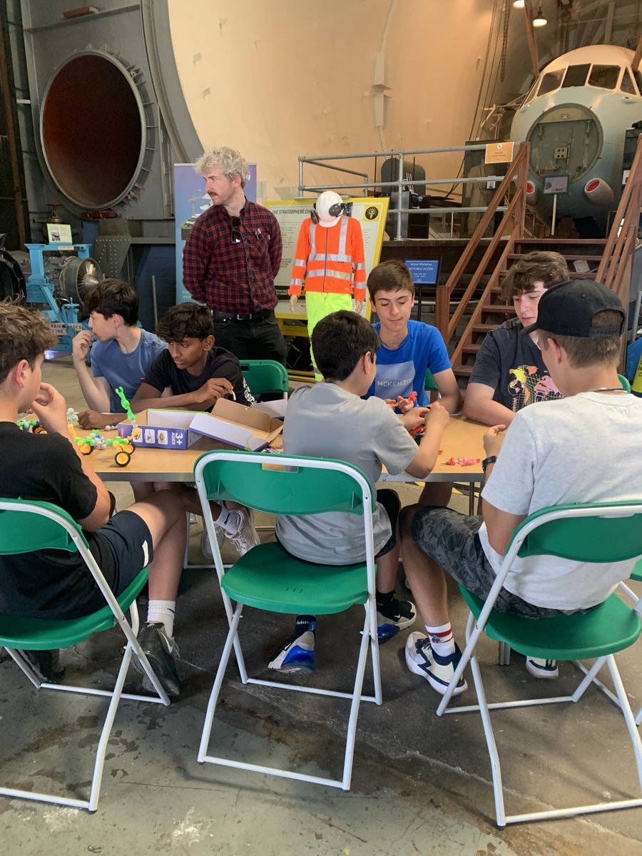 Heathside School tweet media