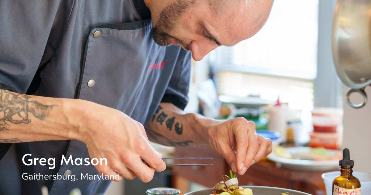 takeachef's tweet image. Passionate about food, Chef Greg Mason brings people together with his culinary creations. 🥘🔥 With 20 years of cooking experience, Chef Greg is a true Global Cuisine and American Fusion expert. 🌟✨

@thesymbioticchef

#TakeaChef #PrivateChef
