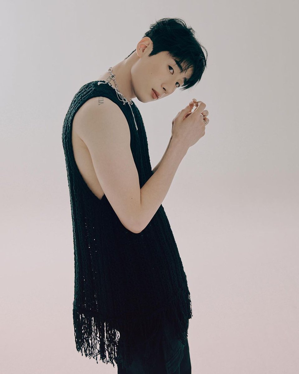 vctonprotect's tweet photo. 🦊| 230619 w_o_o_y_a instagram post

"[💿]
HAN SEUNG WOO
The 3rd Mini Album [FRAME]
Concept Photo #Third_FRAME 

2023.06.27 18:00 (KST)

#한승우 #HANSEUNGWOO
#FRAME #Dive_Into"

#승우 #SEUNGWOO https://t.co/8F7X45LrFA