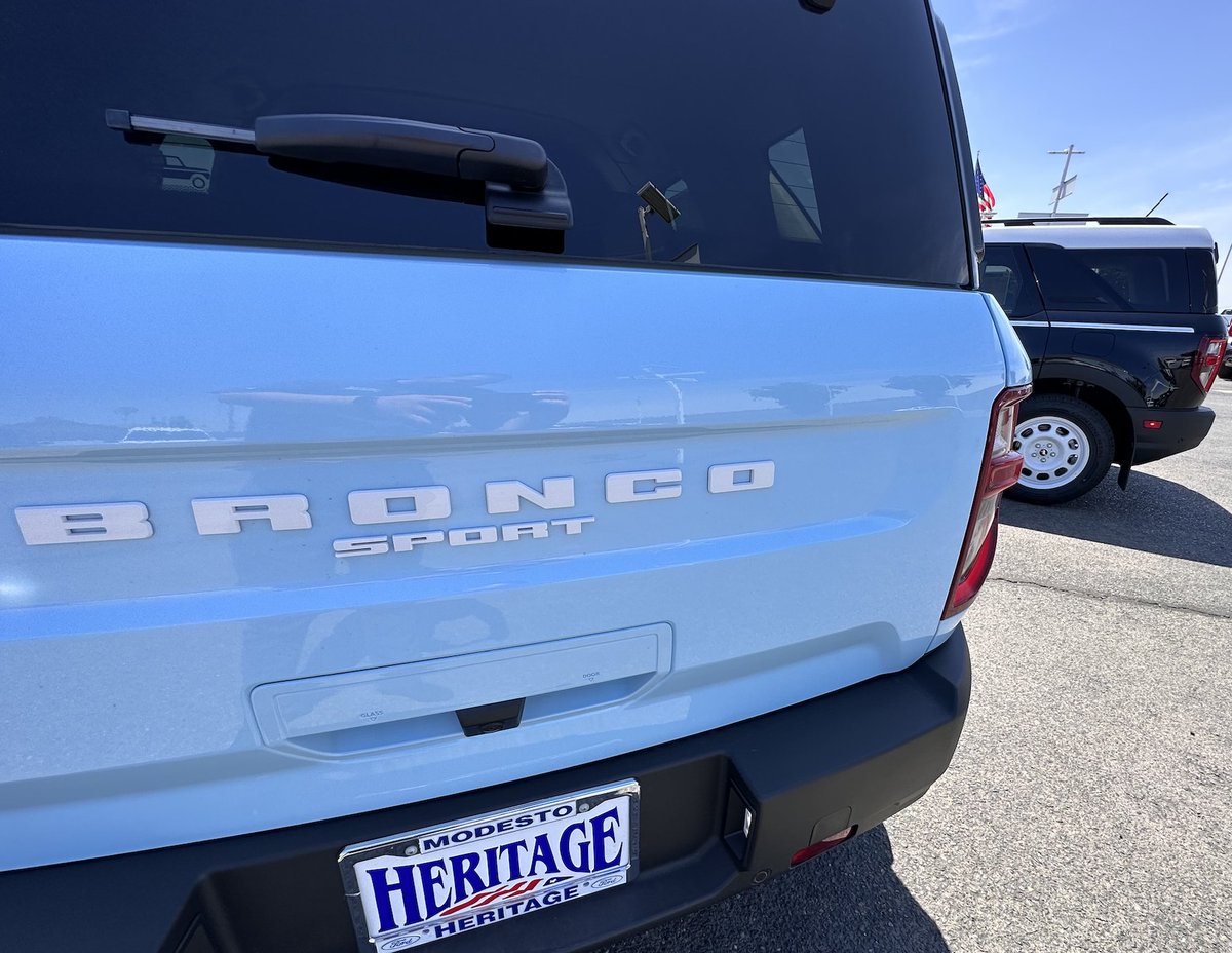 Which one are you taking?! #heritageford #modesto

Come see Johnson for the keys!