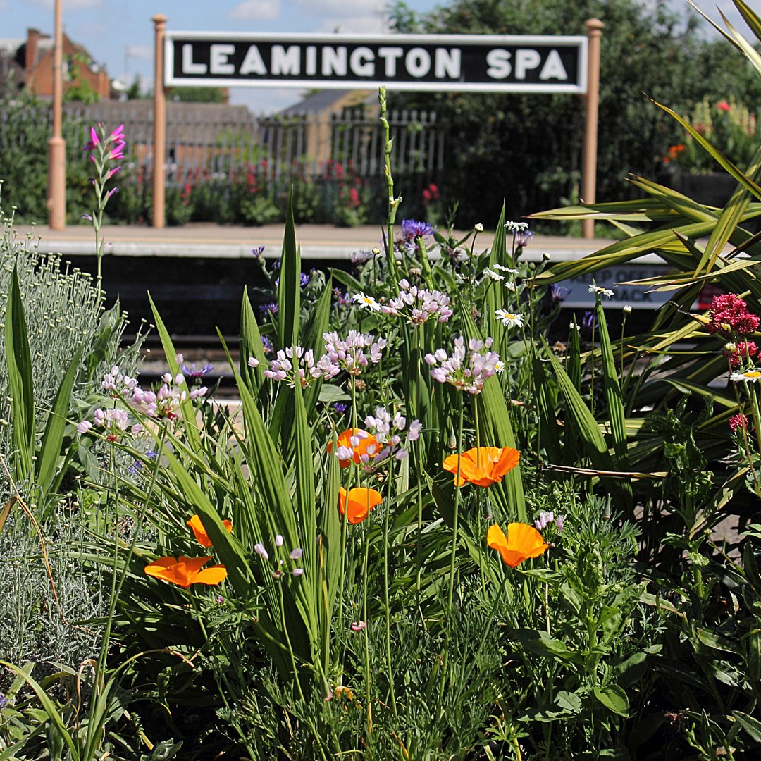 HeartCRP's tweet photo. The Friends of Leamington Stn do such an amazing job, its easy to see why the station made the final of @RailDeliveryGrp's World Cup of Stations.  Discover more behind the scenes at the stn with @LeamHistory's Station Walk on Friday.  All details at https://t.co/0TRaYxxgdS https://t.co/t2xiuN9ln1