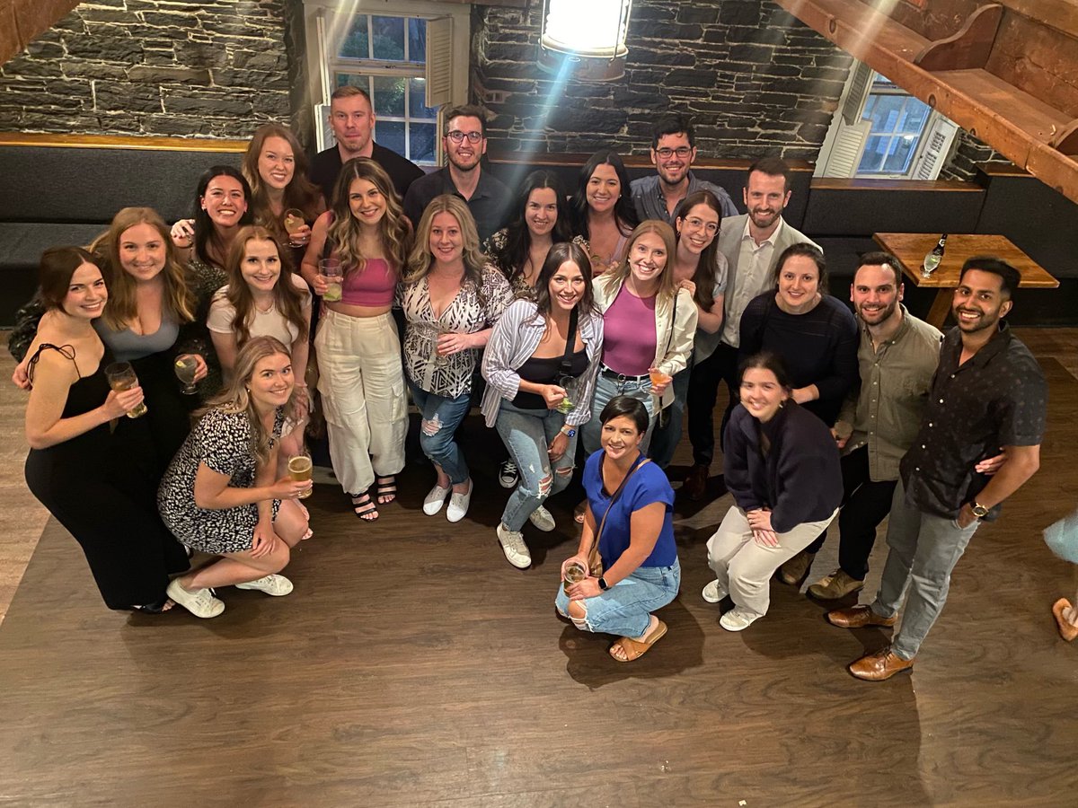 After six years, the residency chapter has finished. So many people have helped make this journey truly incredible - friends, colleagues, mentors. I’ve been unbelievably fortunate to be propelled by these amazing people. Thanks to everyone!
<a href="/DALsurgresearch/">DAL Surgery Research</a> <a href="/DalMedSchool/">DalMedSchool</a>