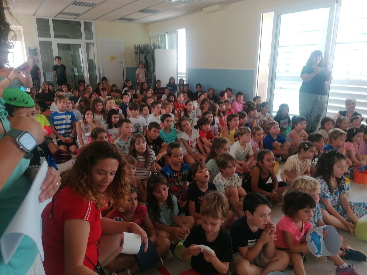 Escola Vall-llobrega tweet media