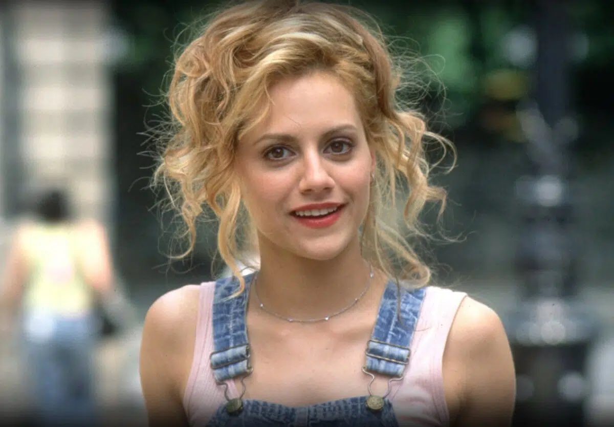 lilmissbelljar's tweet image. Brittany Murphy. It’ll always be her for me… fuck her evil ass husband and mother they were rotted. She deserved so much better. Also imagine if she played Harley Quinn…. just like.. so many roles felt they were made for her but she didn’t get the chance to play them. An angel.