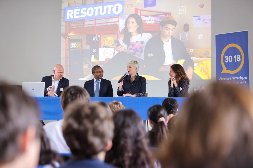 mesdamesproductions tweet media