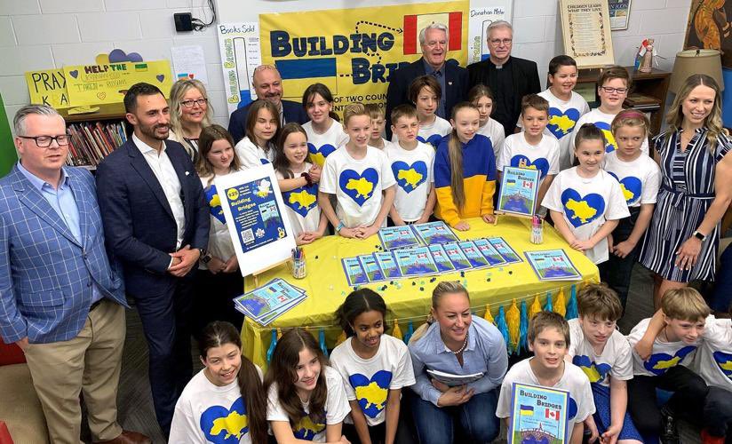brigitdawson_'s tweet photo. The @ETGuardian wrote a beautiful article on our class story. Read the full story at https://t.co/8v0xr21Is1

@lily_hordienko @StDemetriusCS @TCDSB @Sflecce @KingaSurmaMPP @Markus4Ward2 https://t.co/yQC9a99oIm
