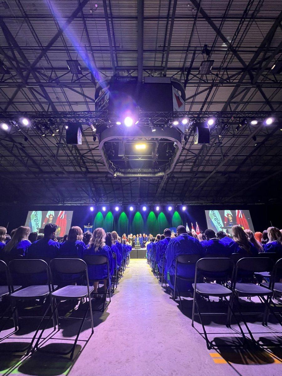 georgiancollege's tweet photo. Congratulations to all the Grizzlies convocating this week! 🎓👏

You challenged yourself, did your best and persevered, even when things got difficult. We’re proud of you – and we hope you’re proud of yourself. You did it! 🥳

#GeorgianProud #GCMORE https://t.co/IqqXgJmLnb