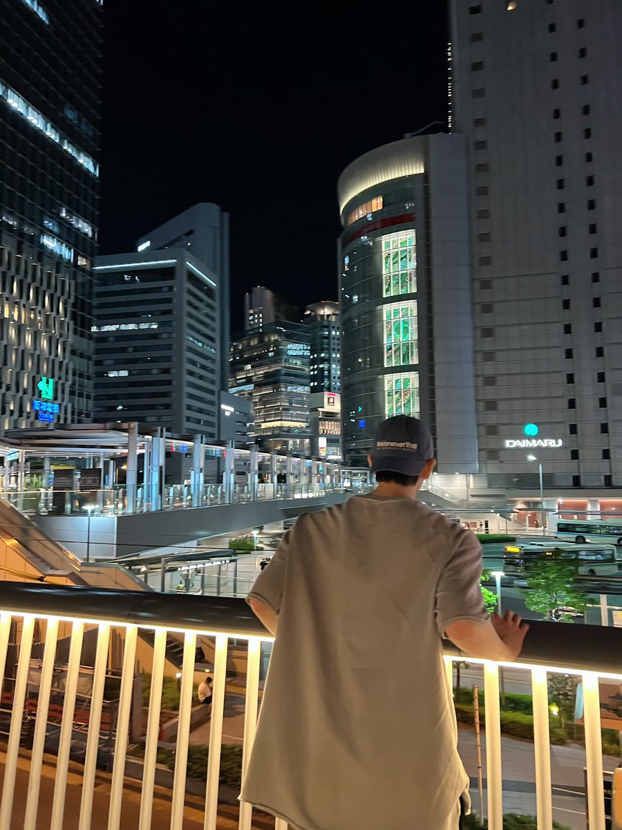 티셔츠 내 이불로 써도 될 듯