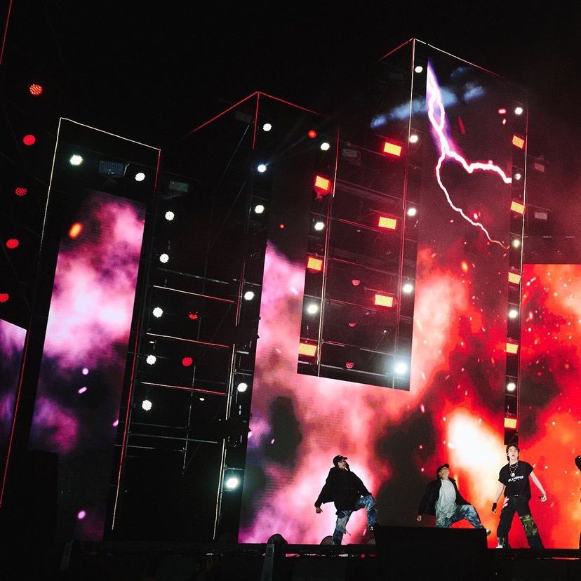 amazontalee's tweet photo. Ig update  : porsche.sivk 

Date : 18/06/2023

XX : No word can describe this feeling. Thank you for this opportunity. Cảm ơn! #seenfestival 

📸 @ flashp_

🔗 https://t.co/ljyyp7aJh1

#XXSIVK
#PorscheSivakorn 
#TRINITY_TNT 
#XXSIVKUPDATE
#XXIGUPDATE https://t.co/TmqwbCTZQN