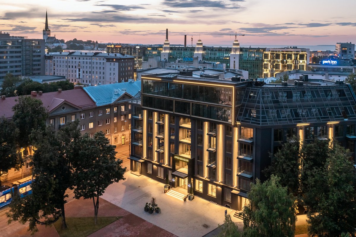 The 13th Youth Song &amp; Dance Celebration is taking place in Tallinn soon! If you’re looking for a place to stay during the festival, I still have some apartments available! Book your stay with me in Tallinn:  ow.ly/uSAy50ORP3h

1st 📷: Laulu- ja tantsupidu

#sleepwithbobw