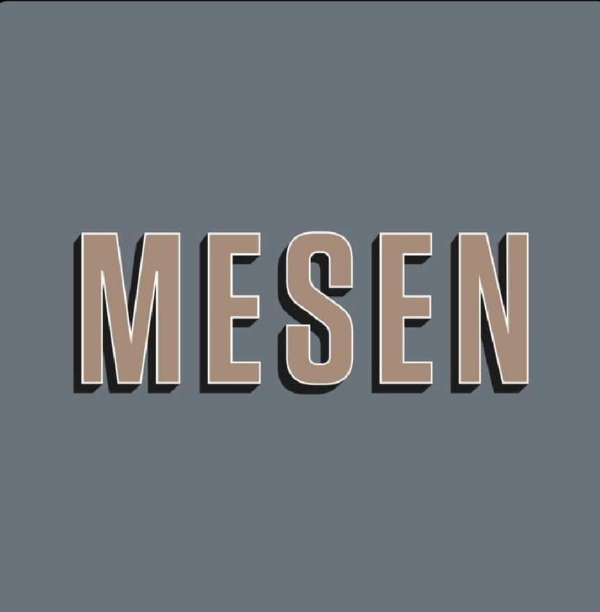 Well, based on what we saw &amp; ate today, Mesen is going to be one to watch. Everything over coals, and a menu inclusive of vegetarians &amp; vegans while serving some hefty meat dishes, it's a quietly elegant space. One to book soon. Oh- and have the chicken crackling flatbread.