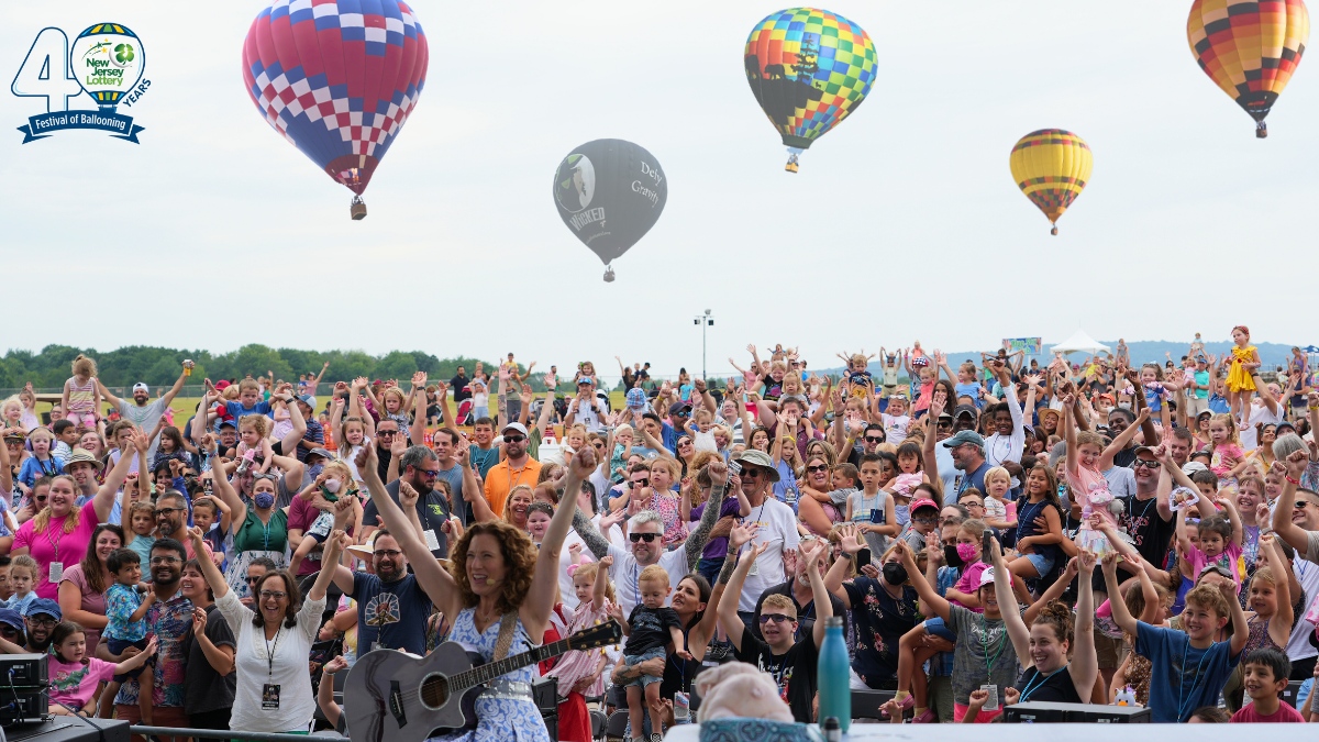 Have a blast with us at #NJballoonfest2023! It's the perfect event for everyone in the family. 👨‍👩‍👧‍👦 Don't miss out on this incredible weekend! 

Get tickets at bit.ly/FOB-tix 

#NJballoonfest #NJlotteryballoonfest #NJlottery #NJevents