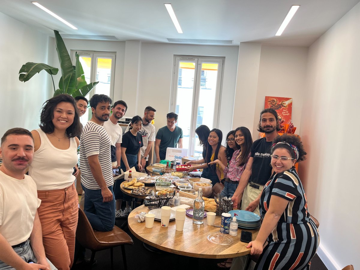 🎉🎈Celebrating a year of 4.5-day work weeks at Adikteev!🎈🎉

Over the past year, productivity and creativity have skyrocketed at Adikteev! Here’s to another year of our 4.5-day weeks, fueling productivity with joy! 🥂