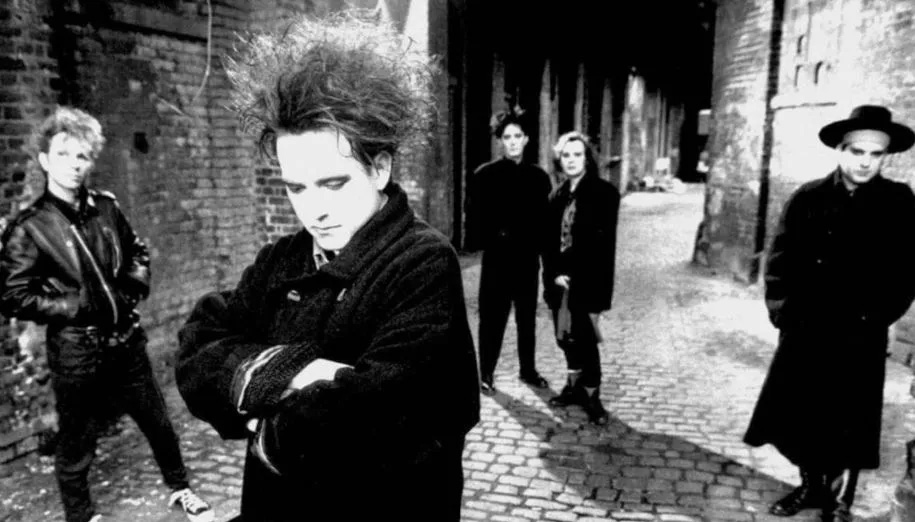 rollingArt43's tweet image. ∎

♫ © The Cure - Lullaby ♪

youtube.com/watch?v=ijxk-f…
On candy stripe legs the spiderman comes Softly through the shadow of the evening sun Stealing past the windows of the blissfully dead Looking for the victim shivering in bed Searching out fear...

#TheCure #Disintegration