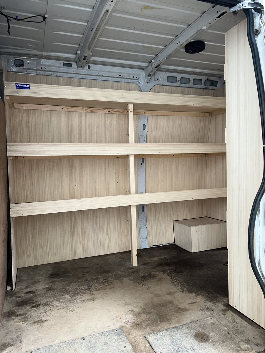 vanwagenuk's tweet image. 📐 Bespoke Shelving &amp;amp; Lining!

👌🏼Out with the old ply sides and in with the new ones including ply shelving, as per customers dimensions &amp;amp; drawings. 

#vanlining #vanshelving #vanply #bespokevanracking #vanwagen #customercare