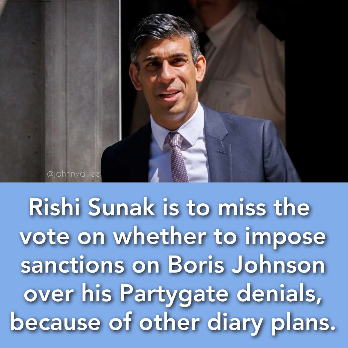 🚨 'This government will have integrity, professionalism and accountability at every level.
Trust is earned. And I will earn yours.' @RishiSunak 25.10.22

What complete and utter BULLSH*T! 

#ToryCriminalsUnfitToGovern 
#PartyGateReport #SunakOut 
#SunakTheCoward #ToriesOut