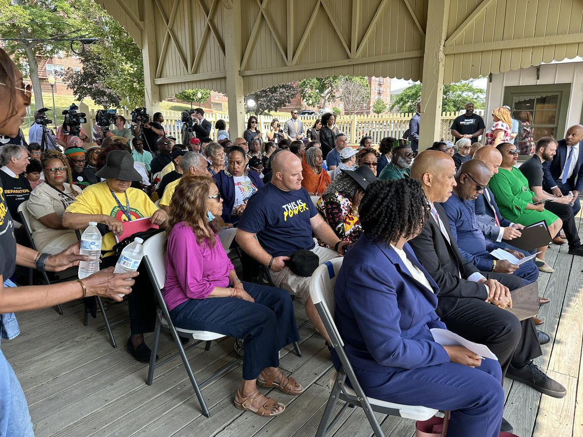 NJ_ISJ's tweet image. Welcome to the launch of the New Jersey Reparations Council in Perth Amboy!