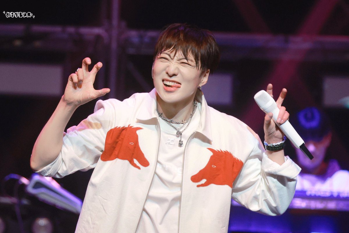 hey yoon!Too bad we can't meet in person.  I hope all good things are always with you.  stay healthy until we meet in 2025 with WINNER opening the next chapter.  
WILL BE WAITING FOR SEUNGYOON
#나의_캡틴_강승윤_언제나_기다릴게
#AlwaysByYourSideCaptain
#KANGSEUNGYOON