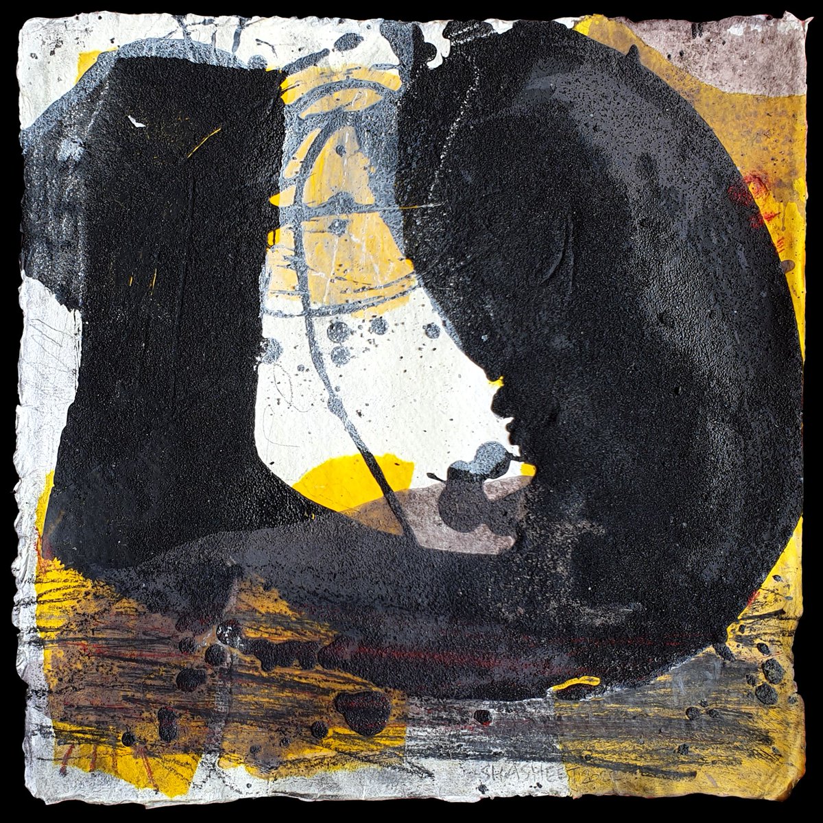 Alaa Shasheet Composition &amp; Yellow 5-22 Mixed media of Sand, collage, charcoal, coloured pencil and acrylic on khadi cotton paper 20×20 cm 2022

litehousegalleryshop.co.uk/collections/al…

—
#syria #lebanon #art #artgallery #london #damascus #beirut #arts #londonlife #londonart