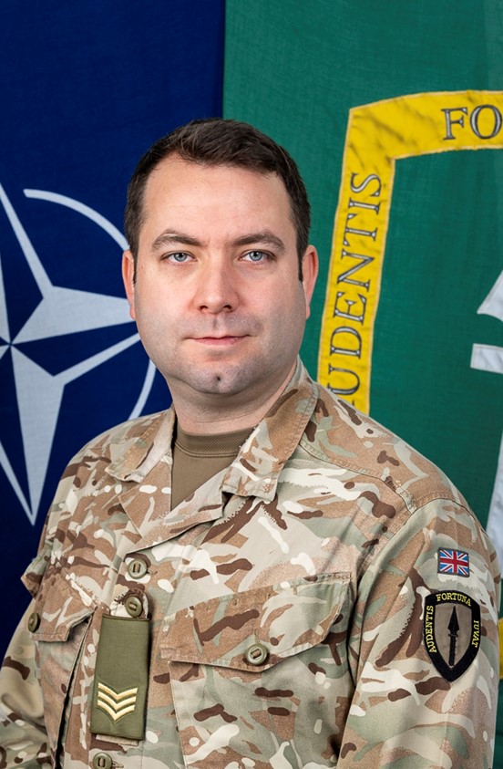 Congratulations to Sgt David Jeavons from Northamptonshire who has been recognised for his outstanding contribution to various large scale exercises across Europe, receiving NATO's top military accolade.

#ArmedForcesDay #ArmedForcesWeek #SaluteOurForces

army.mod.uk/news-and-event…