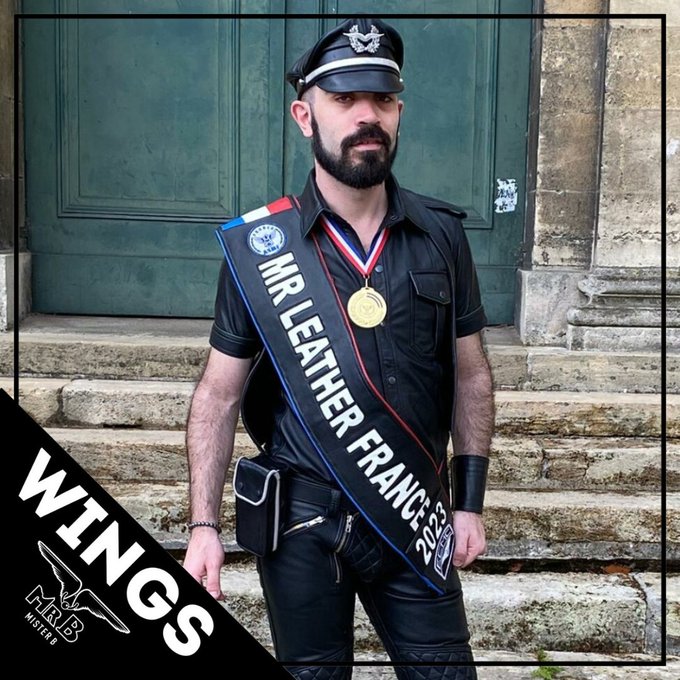 MEET MISTER LEATHER FRANCE, NACHO!

When I passed the Mister Leather France’s sash to Nacho, I knew It