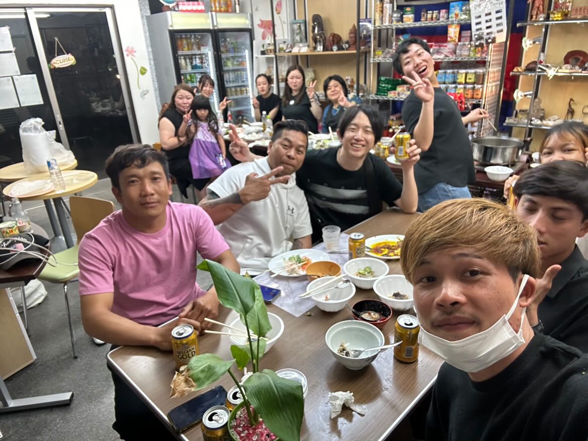 angkordining's tweet photo. 6月新月会カンボジア料理🇰🇭

今回は現地レベルが高いものばかりでした😆
最後のページは閲覧注意画像です
自己責任でお願いします😆
ロンガンやナマズ、ラ���ブータンにアヒルの孵化前のゆで卵、テールスープ、バナナの花サラダ、ジャスミンライス、豚の頭などなど

#好奇心 https://t.co/YPyvWKr4rY