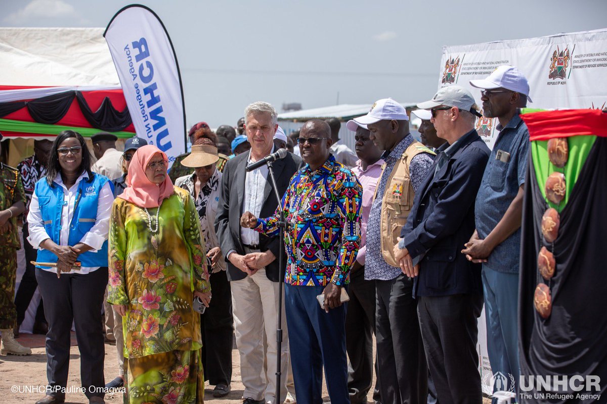 UNHCR_Kenya's tweet photo. 📍Kalobeyei Settlement: Where displaced people find hope away from home.

🎊 Celebrating #WorldRefugeeDay eve with the host community.  

🤝together we stand united in creating a world where displaced people are embraced, empowered, &amp; given opportunities to rebuild their lives.💙 https://t.co/0LhTnqii7G