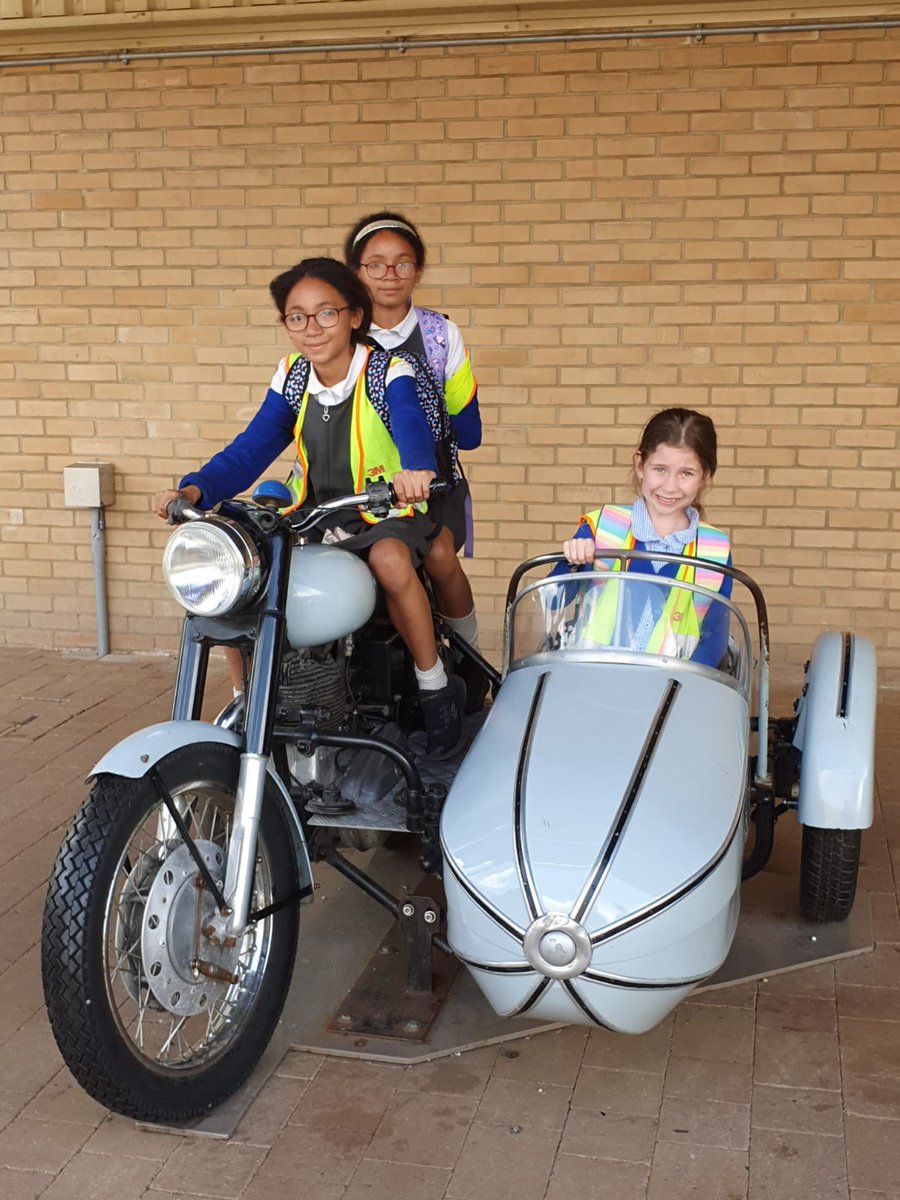 latimerprimary's tweet image. More of #ClassSM and #ClassEH’s Harry Potter Studios adventures…