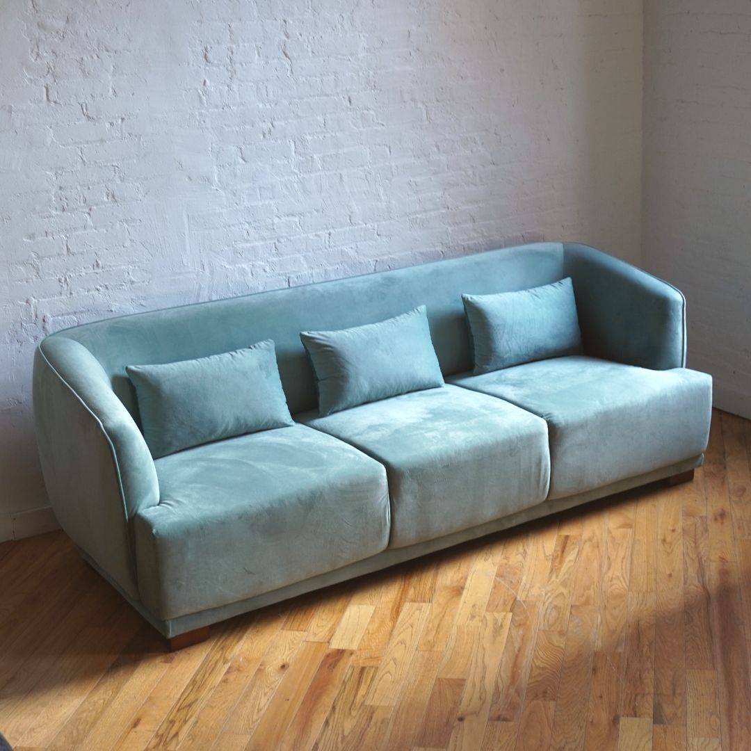 BrooklynSpaceCo's tweet photo. Harmony sofa is the perfect combination of comfort, style and modernism. On display at our Dumbo showroom and in stock in seafoam and ocean blue velvet.
Order now before they're gone! https://t.co/60yczlK8Yk