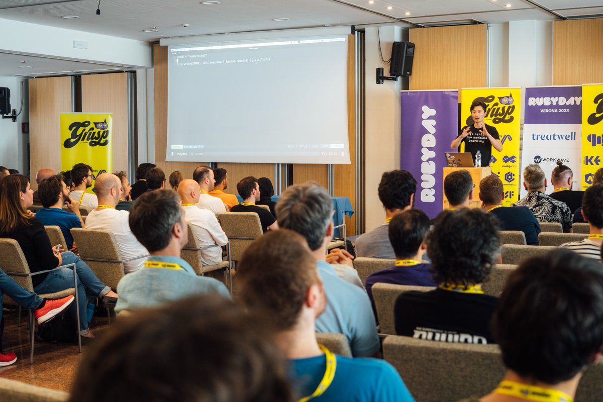 rubydayit's tweet image. Pictures from #rubyday2023  
🎤@Ridhwana_k ,Lead Software Engineer @forem
🎤@arkh4m , Staff Engineer @Shopify 
🎤@GI_MY86    Engineering Manager @teamnebulab   

Couldn&apos;t you attend the conference?  
Video recordings available
📽️ bit.ly/shop-grusp
#rubyday #ruby #rails