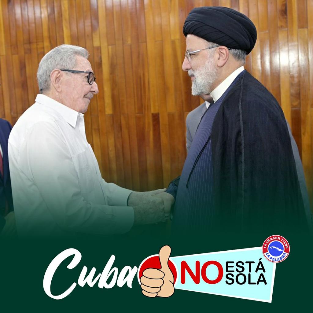 Eugeniocubano's tweet photo. #FidelCastro: "La solidaridad entre los individuos es inseparable de la solidaridad entre los pueblos, de la misma manera q el egoísmo capitalista es inseparable del individualismo, es inseparable del nacionalismo, es inseparable de las ambiciones imperiales..." #Cuba #CubaMined https://t.co/1qy3gcihfF