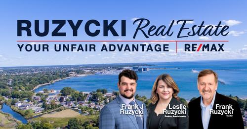 Frank Ruzycki has been Port Colborne and Wainfleet's #1 home seller for 23 years!
He is #1 for a reason too...Check out his reviews frankruzycki.com/clientreviews.…
#realesate #portcolborne #wainfleet #homeforsale #firstwave