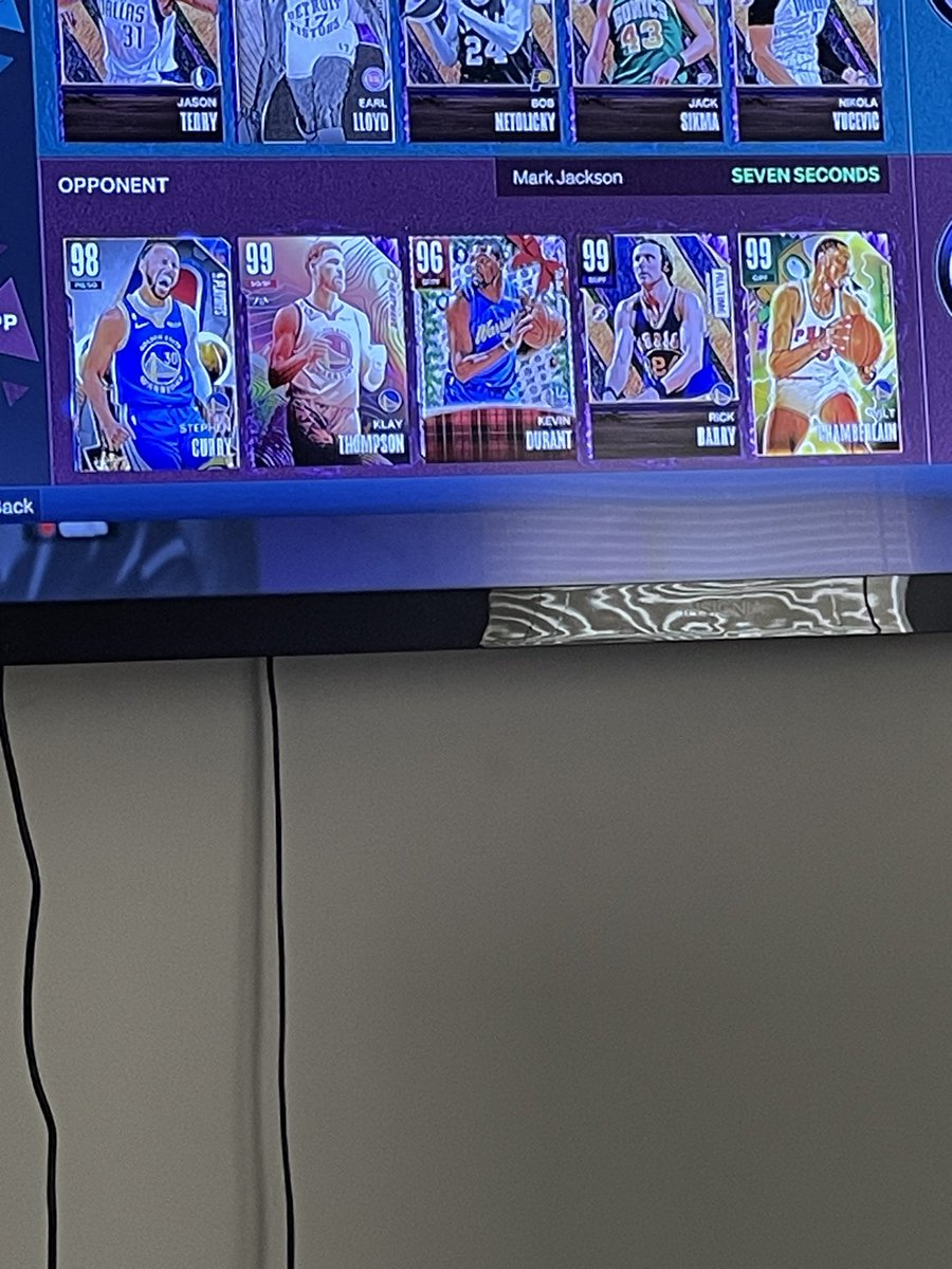 @NBA2K_MyTEAM Can you fix this. This isn’t the all time wizards