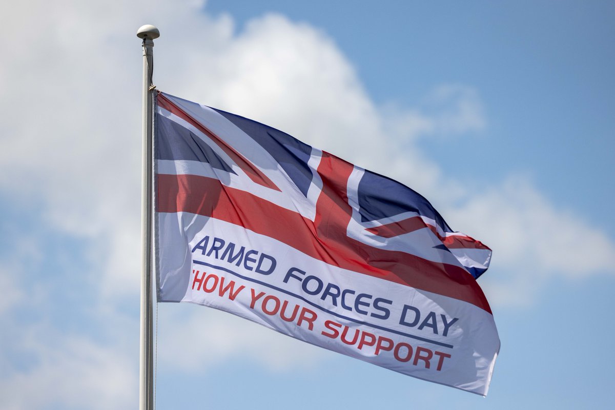 Serving personnel raised an Armed Forces Day flag in the heart of Westminster today during a special ceremony to mark the beginning of #ArmedForcesWeek. Chief of the Defence Staff Admiral Sir Tony Radakin attended alongside the Speaker of the House of Commons, Sir Lindsay Hoyle.