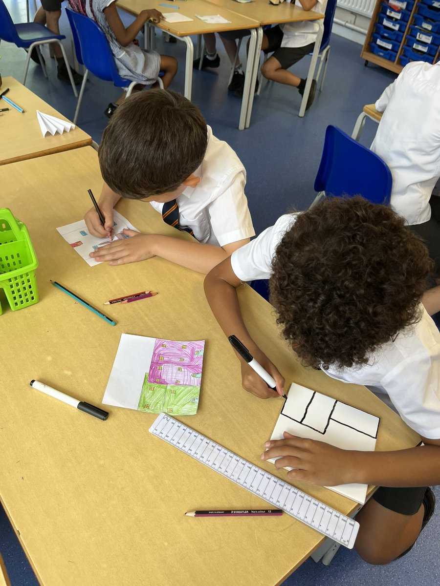 Y3SaintFrancis's tweet photo. We began planning and designing our mosaics today! We learned about the art form used in ancient Roman times and are adapting this to create an artwork for #refugeeweek2023 @StAnnesgaCPS #dtstannesgae1 #humanitiesstannesgae1 https://t.co/s3Yp2JgyI7
