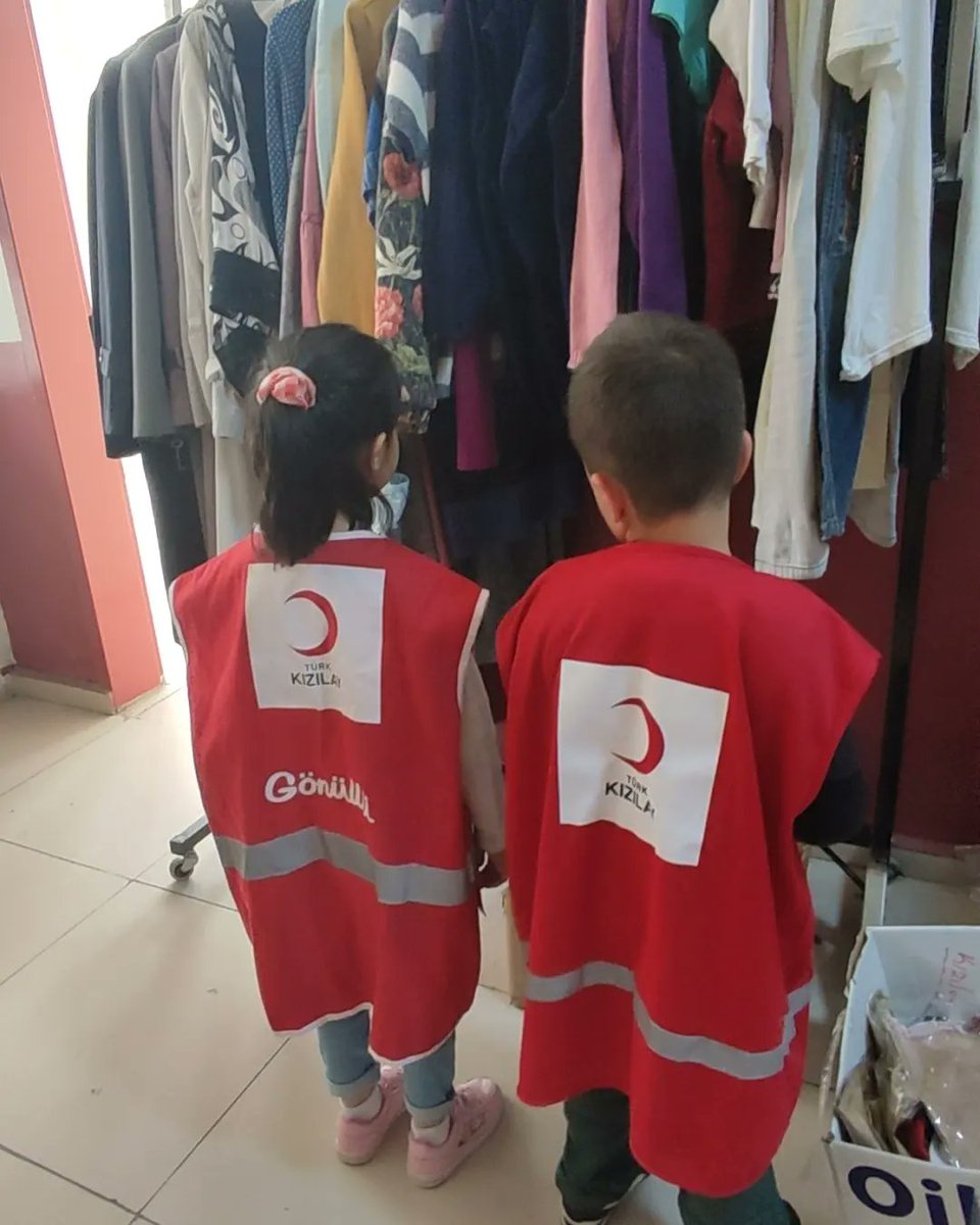 📍ZİLE

Sevgi Butiğimizde ihtiyaç sahibi aileler için bayram öncesi düzenlemeleri yaptık.🌙🇹🇷
<a href="/Kizilay/">Türk Kızılay</a> 
<a href="/KizilayKadin/">Türk Kızılay Kadın</a>