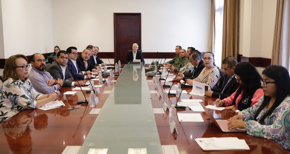 En reunión con el Grupo de Coordinación Territorial para la Construcción de la Paz del #Edoméx.