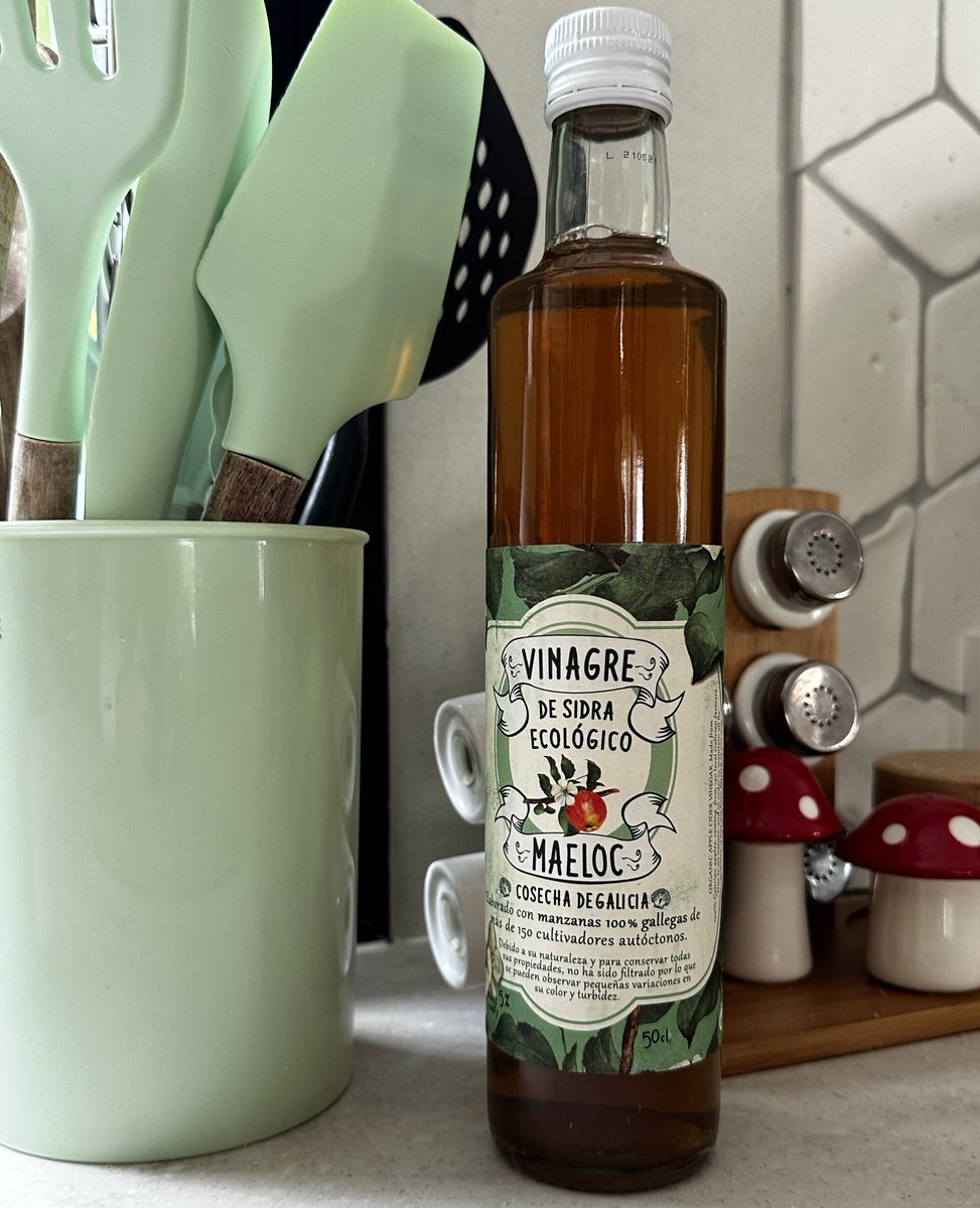 Llega para quedarse el calor, y con él las ganas de ensaladas y con ellas… ¡el vinagre de sidra Maeloc!

#sidra #cider #cosechadegalicia #sidraecológicamaeloc #sidraecologica #maeloc #vinagredesidra #vinagredemanzana #healthy #ecológico