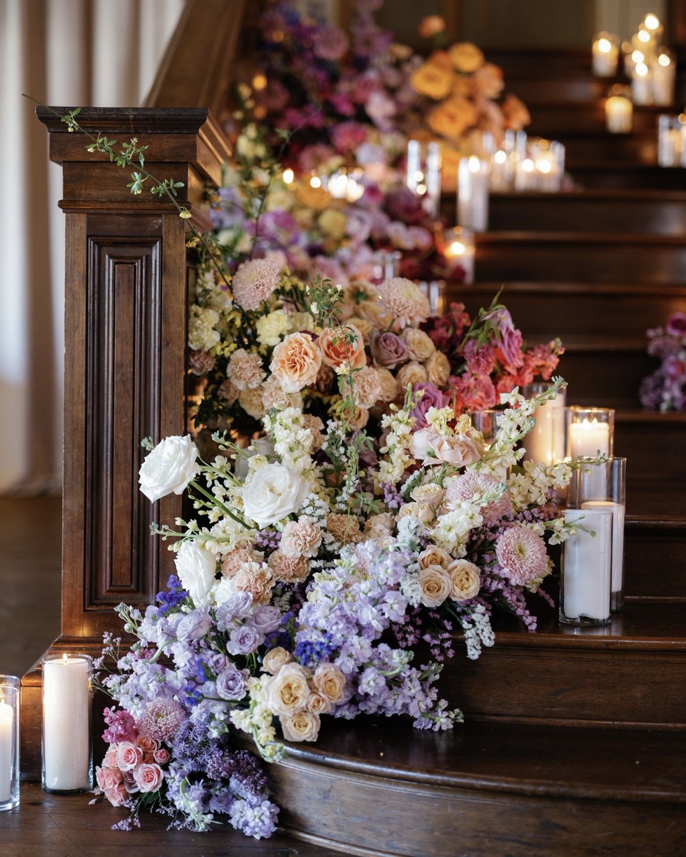 WrennwoodDesign's tweet photo. Love is like a beautiful flower which I may not touch, but whose fragrance makes the garden a place of delight just the same.

Planning, design, florals and production: @wrennwooddesign @amberly.odom
Photo: @lancenicoll
Video: @snellcinema
Venue: @summerourstudio
Stationery: @lit https://t.co/jRU0KkkaKz