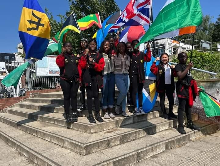 AlleyneDance's tweet image. We had a fantastic day at the official unveiling of the Alleyne Dance mural for Black Female Icons of Lewisham with @BrockleyMax!

Thank you to @MayorofLondon, the wonderful artist @Crazivity, The Soul Sisters and our fellow residents of Lewisham for celebrating with us.