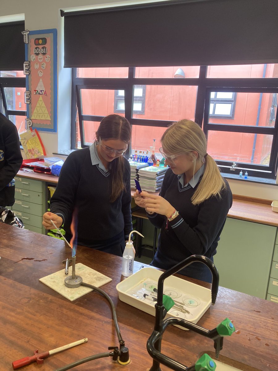 St. Louis Grammar School, Chemistry tweet media