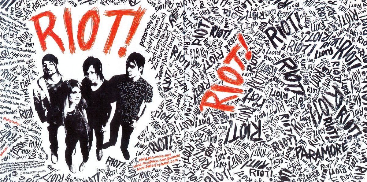 HayleyWOnline's tweet photo. happy anniversary to the album that made me a @paramore fan! 🧡🖤🤍🧡🖤🤍🧡🖤🤍🧡🖤🤍🧡🖤🤍 https://t.co/4miOVTUdA6