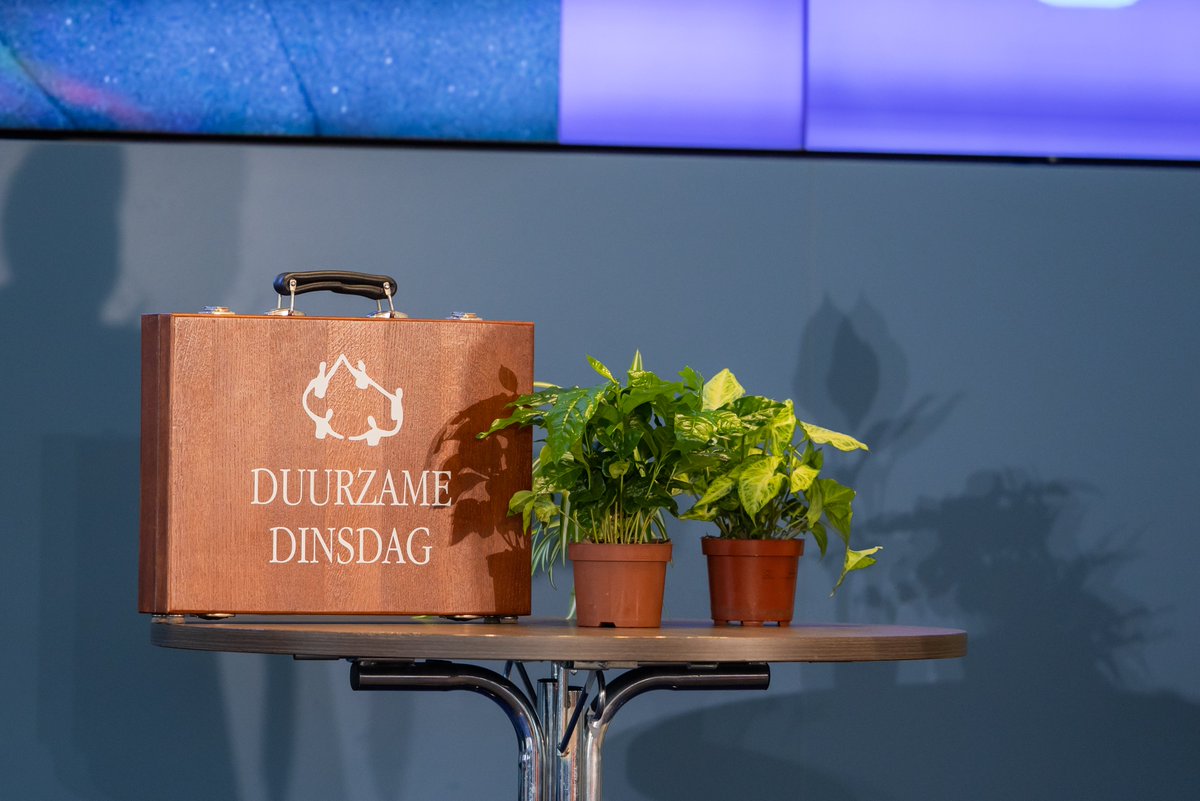 Let op! Dit is de laatste week dat je jouw idee in de #duurzamedinsdag koffer kunt stoppen. Vrijdag gaat de koffer dicht, dus doe het vandaag nog. ap.lc/nNO1n