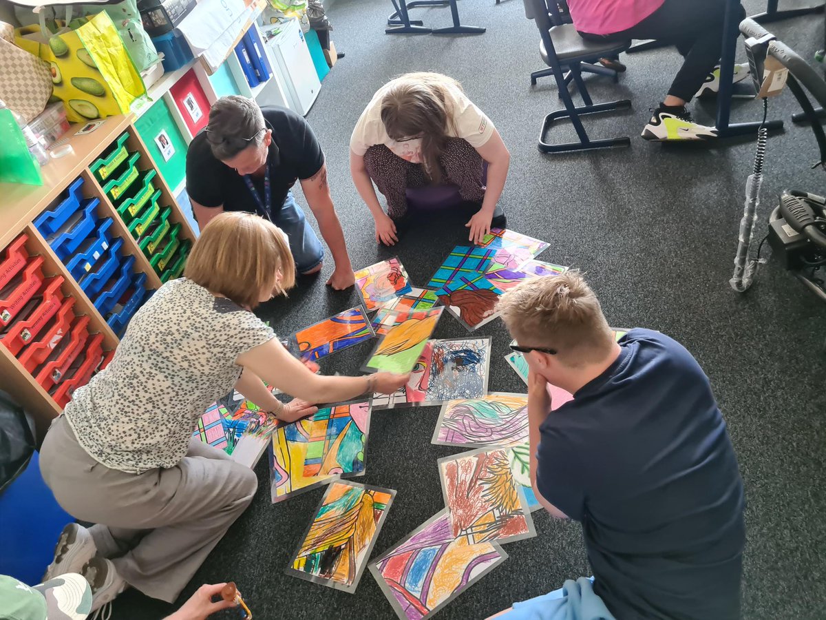 Isobel Mair School tweet media