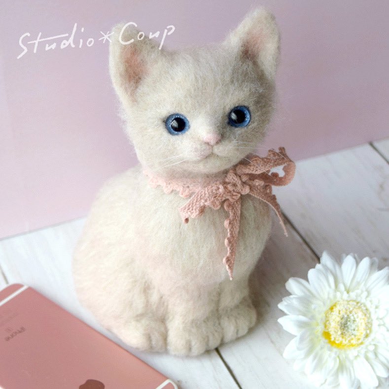 studio_coup's tweet photo. マンチカンの子猫を
作ってみました☺️✨
https://t.co/VHd3TGD2fp
#羊毛フェルト #ニードルフェルト #handcraft #キジトラ猫 #felt #feltingneedle #felting #子猫 #ねこ #羊毛猫 #animalart
#catsofinstagram #catphotography #meoued #dailykitten #catstagram #cat #catlovers #マンチカン https://t.co/7MNbEg1BJL