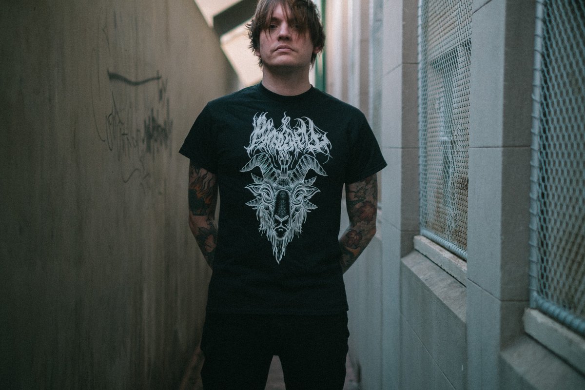 Ben Reader | 🔌😈 tweet media