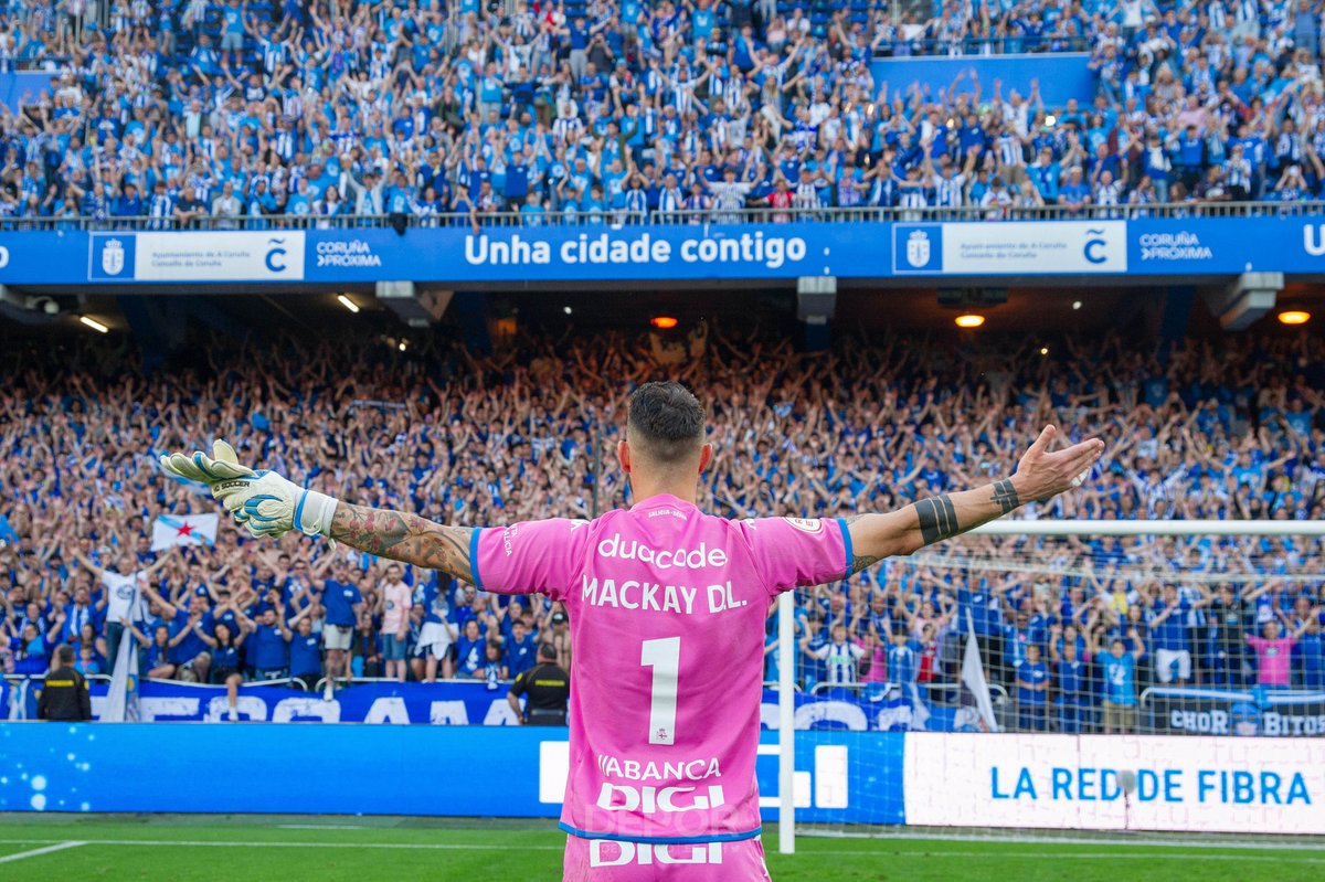 RCDeportivo's tweet photo. Coruñés, Deportivista, Capitán

Un d #osnosos, parte dunha familia infinita

A nosa unión é #anosaforza. Xuntos, entre todos, temos que seguir loitando por volver

Forza Ian! Forza Dépor! https://t.co/KDfWtEBuCZ