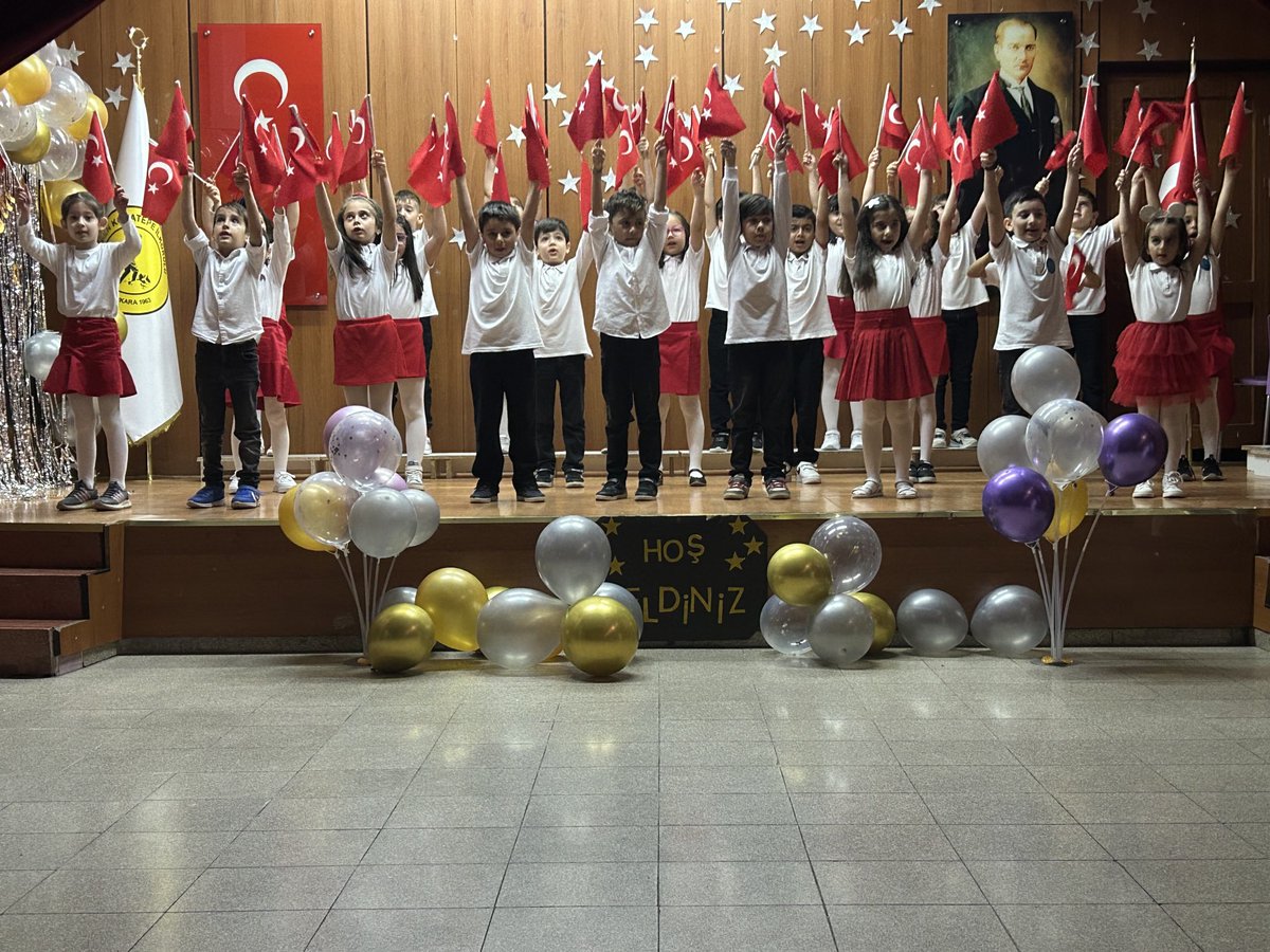 ilkokulkocatepe's tweet photo. 1/E sınıfımız okuduğu için bayram https://t.co/ZoKZrtQcTPşöğretmen Sn.Hava SARIGÜL’e emekleri için teşekkür ediyoruz.💐👏👏🤗🤩🧿 https://t.co/31egSAT39k