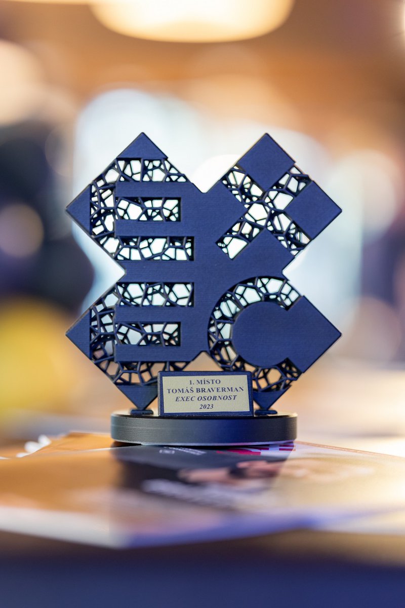 Minulý týden jsme vyhlásili výsledky ankety EXEC E-commerce osobnost 2023. Historicky prvním vítězem se stal Tomáš Braverman, CEO Heureka.cz.
Na 2. místě se umístil Zbyněk Kocián, CEO <a href="/notinocz/">notino.cz</a>  a 3. místo obsadil Václav Staněk, CEO <a href="/vaskyboots/">Vasky</a>. Gratulujeme 🎉!