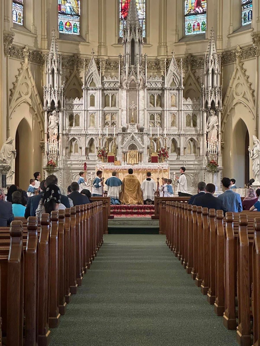 institute-of-christ-the-king-sovereign-priest-on-twitter-from-st